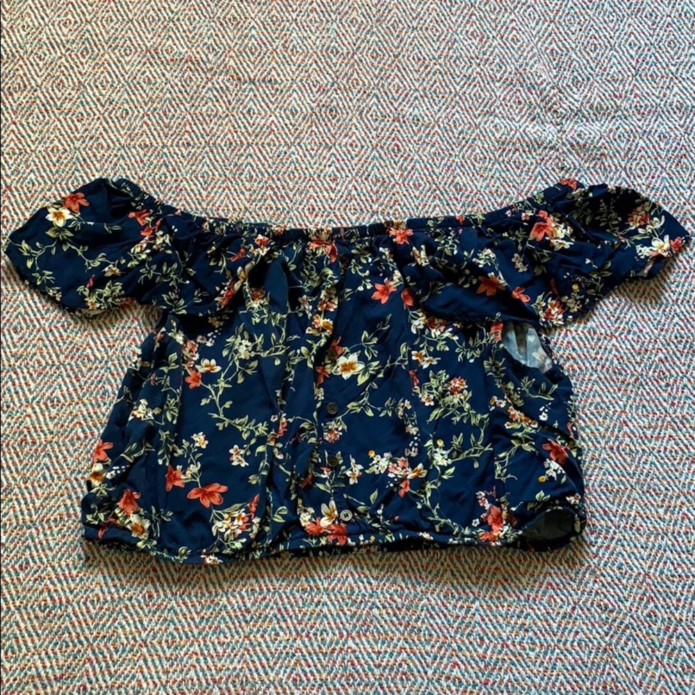 stretchy off shoulder crop top